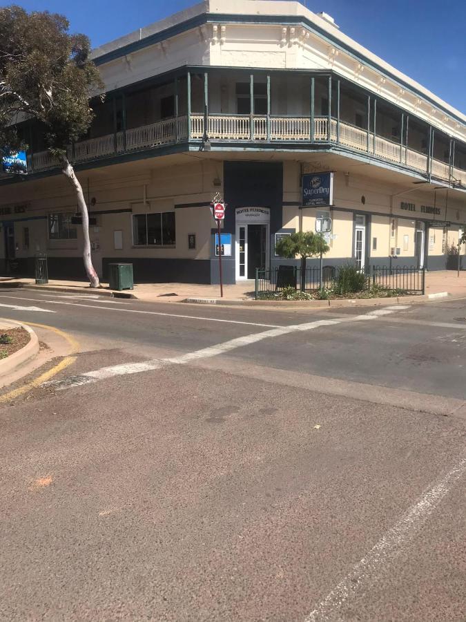 The Flinders Hotel Motel Port Augusta Buitenkant foto